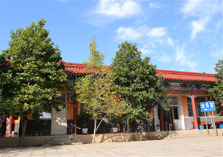 成都秦城公墓卧龙寺公墓怎么样？价格贵吗？